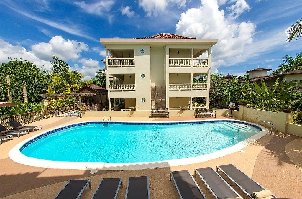 Sandy Haven Resort (Adults Only) Негрил