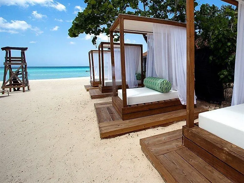 Sandy Haven Resort (Adults Only) Негрил